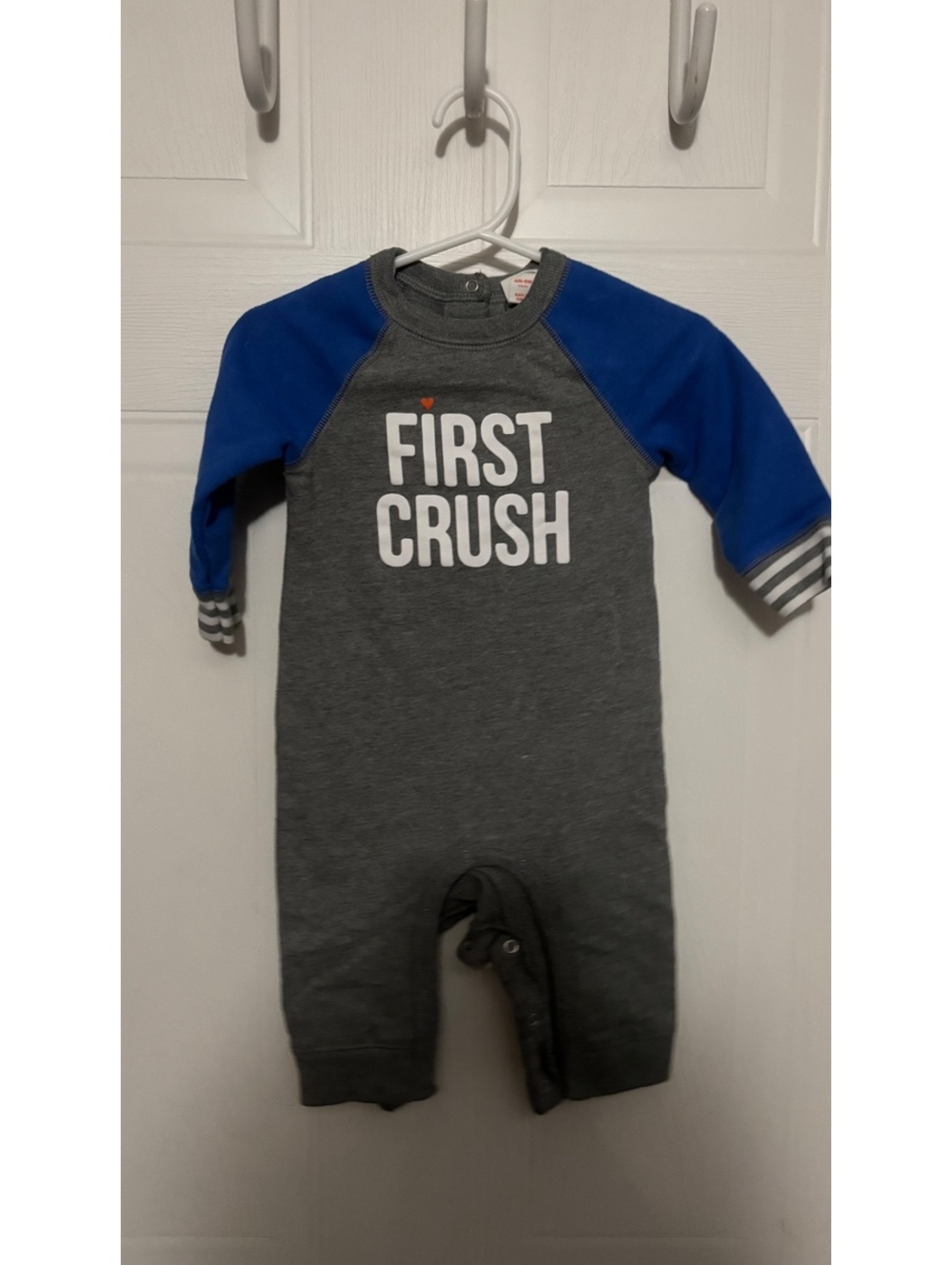 Cat & Jack Baby Romper 6-9M Gray and Blue "First Crush"